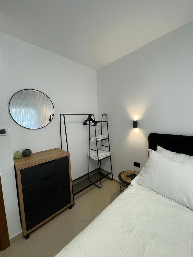 Family Pearl Eilat Apartment Exterior photo